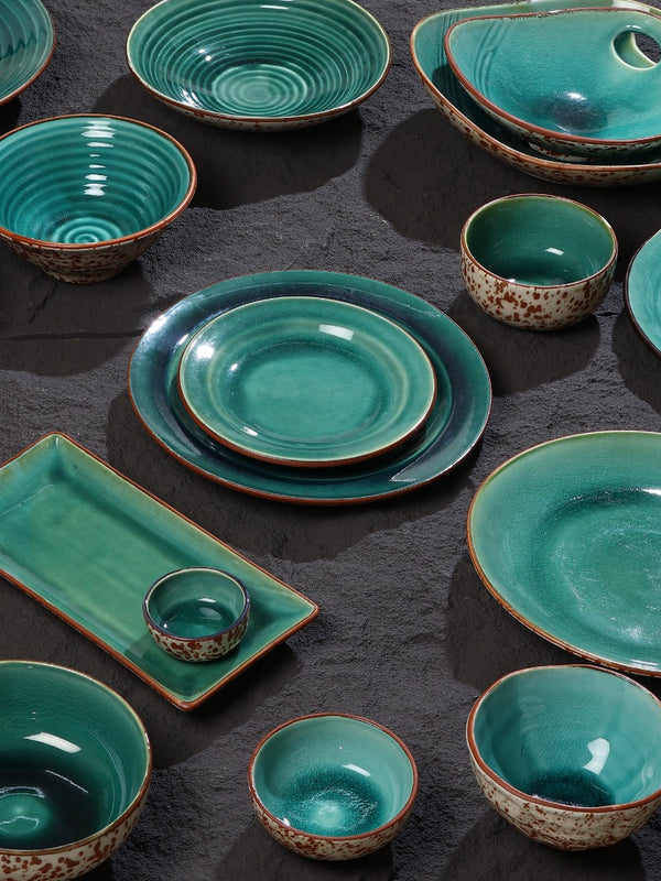 Ceramic Salad Bowls & Platters